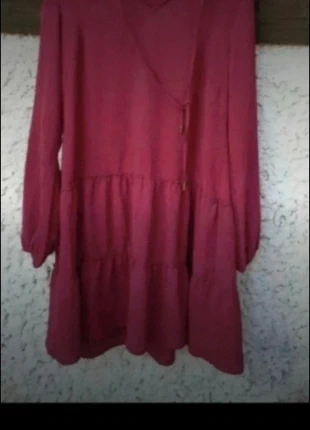 Magnifique robe neuve  L framboise/bordeaux, merk: Yessica, staat: Nieuw zonder prijskaartje, maat: L / 40 / 12, € 12,90, € 14,25 inclusief Kopersbescherming