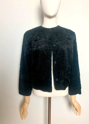 Veste femme fourrure synthétique astrakan vintage #vintage #vestes, merk: Vintage, staat: Heel goed, maat: L / 40 / 12, € 18,00, € 19,60 inclusief Kopersbescherming Pro