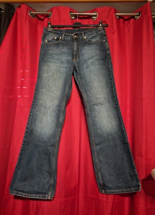 Jean Rock & Republic brodé (W33) parfait état, marque: Rock & Republic, état: Très bon état, taille: XL / 42 / 14, 32,00 €, 34,30 € Protection acheteurs incluse