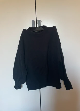 Maglione nero Pull&bear, brand: Pull & Bear, condizioni: Ottime, taglia: L / IT 44 / EU 40, €5.00, €5.95 include la Protezione acquisti