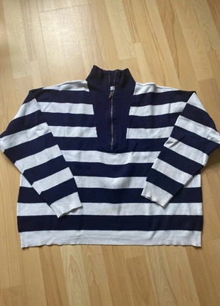 Pull stradivarius xl, marque: Stradivarius, état: Très bon état, taille: XL / 42 / 14, 4,00 €, 4,90 € Protection acheteurs incluse