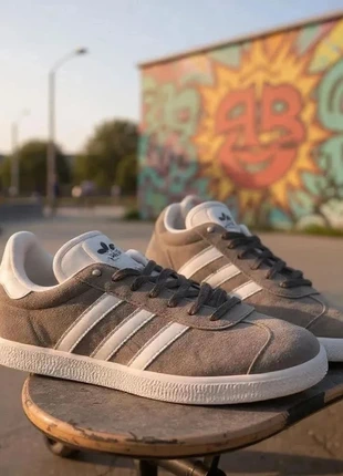 Basket Tennis Adidas Gazelle Gris taille 36,5 (PF4), brand: adidas, condition: Very good, size: 36.5, €35.97, €38.47 includes Buyer Protection Pro