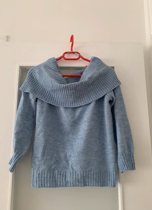 Haut bleu clair épaules dénudées taille S, brand: Pull & Bear, condition: Very good, size: S / 36 / 8, €2.00, €2.80 includes Buyer Protection