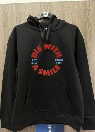 Bruno Mars and Lady Gaga Sweatshirt hoodie Die with a smile, brand: die with a smile, condizioni: Ottime, taglia: M / IT 42 / EU 38, €30.00, €32.20 include la Protezione acquisti Pro