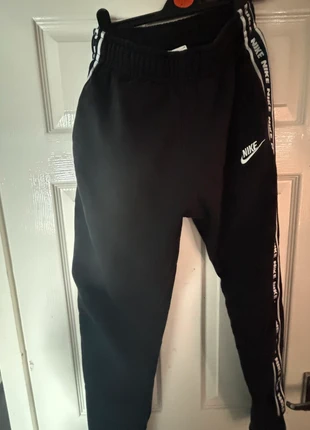 Nike tracksuit women’s size small, brand: Nike, condition: Very good, size: S / 8, £23.00, £24.85 includes Buyer Protection