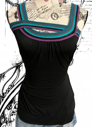 Black Top with Colorful Straps | Y2k style | size S, marke: y2k, zustand: Sehr gut, größe: S / 36 / 8, 12,00 €, 13,30 € inklusive Vinted-Käuferschutz