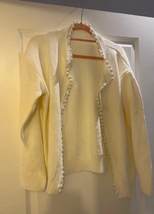 Pearl cream cardigan yozy, brand: yozy, condition: New with tags, size: L / 12, £12.00, £13.30 includes Buyer Protection