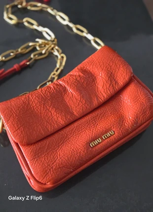 Sac bandoulière miumiu, marque: Miu Miu, état: Très bon état, 299,00 €, 314,65 € Protection acheteurs incluse