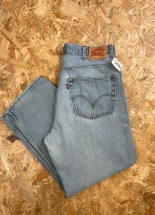 S2043 Jean Levis 550 W38 L30 Bleu clair, marque: Levi's, état: Très bon état, taille: W38 | FR 48, 29,99 €, 32,19 € Protection acheteurs (Pro) incluse