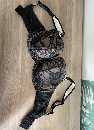 Voedingsbh Lupo line, merk: Lupoline, staat: Heel goed, maat: 80F, € 10,00, € 11,20 inclusief Kopersbescherming