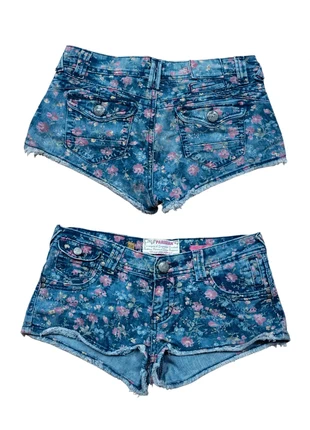 Mini short a fleurs bleu année 2000 en jean femme taille M, marke: Vintage Dressing, zustand: Sehr gut, größe: M / 38 / 10, 5,00 €, 5,95 € inklusive Vinted-Käuferschutz