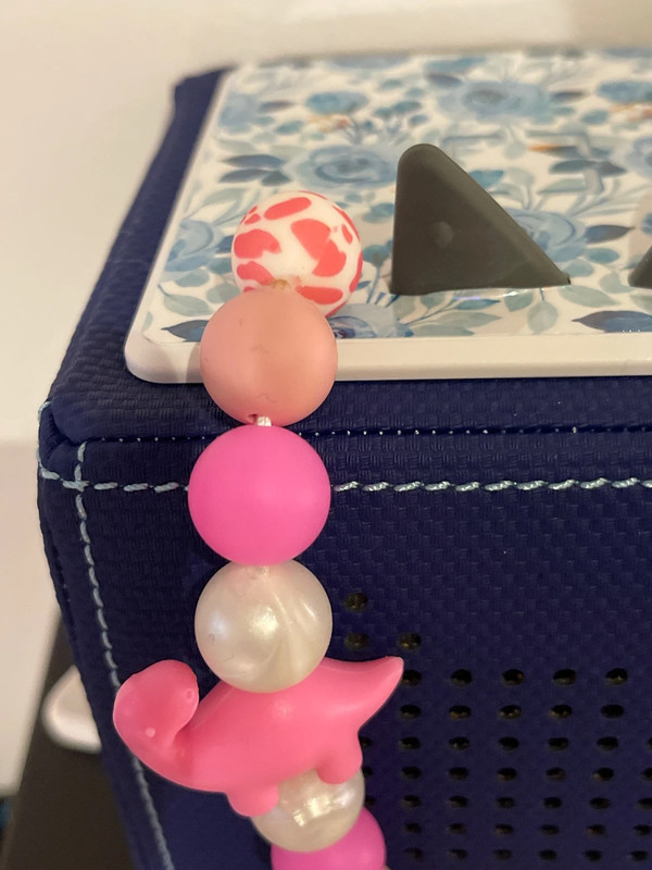 Cache poussière dino rose - photo numéro 4