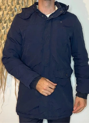 Parka Tommy Hilfiger Bleu Marine Taille S, marque: Tommy Hilfiger, état: Bon état, taille: S, 69,99 €, 74,19 € Protection acheteurs incluse