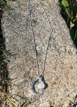 Collier argent 925 Lune ajourée & pierre de lune, marque: Pierre, état: Très bon état, 16,00 €, 17,50 € Protection acheteurs incluse