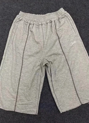 Short Oversize Gris Corteiz - Taille XL, marke: Corteiz, zustand: Neu, größe: XL, 35,00 €, 37,45 € inklusive Vinted-Käuferschutz