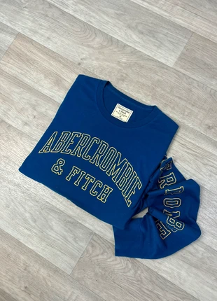 T-shirt manches longues Abercrombie & Fitch bleu – Logo brodé poitrine et manche – Taille XS, brand: Abercrombie & Fitch, condition: Very good, size: XS, €5.80, €6.79 includes Buyer Protection