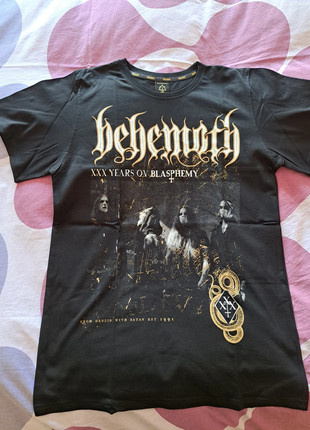 Behemoth XXX Years Shirt New M, marque: behemoth webstore, état: Neuf sans étiquette, taille: M, 18,00 €, 19,60 € Protection acheteurs incluse