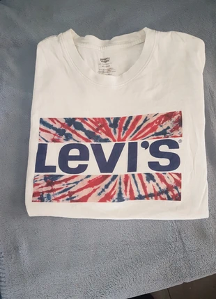 Tee shirt Levi's, marca: Levi's, estado: Muito bom, tamanho: XS, €6.50, €7.53 inclui Proteção do Comprador