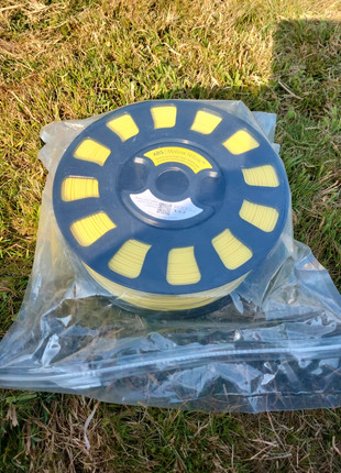 Mellow yellow 3d printer filament, brand: robox, condition: New with tags, £15.00, £16.45 includes Buyer Protection