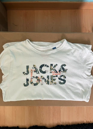 Polo Jack and Jones, marke: Jack & Jones, zustand: Zufriedenstellend, größe: 12 Jahre / 152, 1,00 €, 1,75 € inklusive Vinted-Käuferschutz