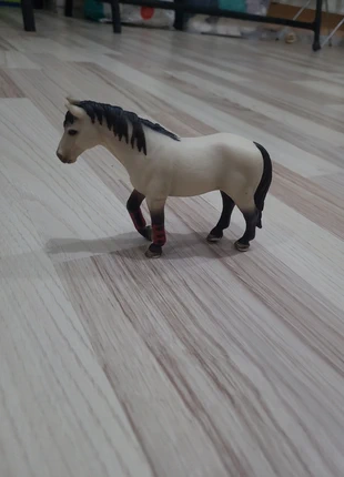 Schleich Dartmoor, marke: Schleich, zustand: Sehr gut, größe: Einheitsgröße, 5,00 €, 5,95 € inklusive Vinted-Käuferschutz