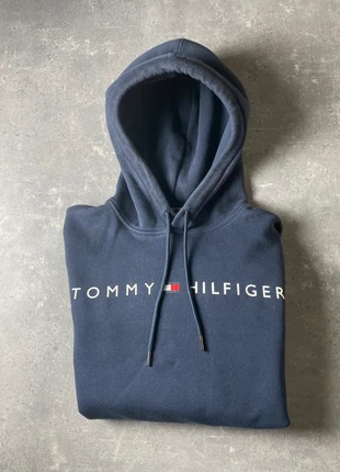 Sweat à capuche bleu marine Tommy Hilfiger logo poitrine taille M, marke: Tommy Hilfiger, zustand: Sehr gut, größe: M, 25,00 €, 26,95 € inklusive Vinted-Käuferschutz