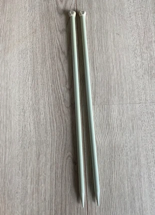 Breinaalden 10 mm, merk: Aero, staat: Heel goed, € 4,95, € 5,90 inclusief Kopersbescherming