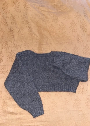 maglioncino corto grigio, brand: Dazy, condizioni: Ottime, taglia: M / IT 42 / EU 38, €5.00, €5.95 include la Protezione acquisti