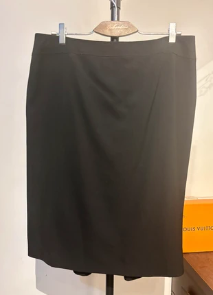 Stupenda Gonna in lana Max Mara Nuova size 46, marque: Max Mara, état: Très bon état, taille: XL / 42 / 14, 55,00 €, 58,45 € Protection acheteurs incluse