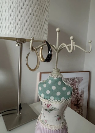 50% OFF Oliver Bonas black tone gold earrings, brand: Oliver Bonas, condition: Good, £4.50, £5.43 includes Buyer Protection