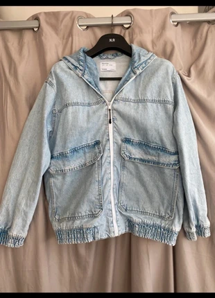 Veste en jean à capuche zip vintage, brand: Bershka, condition: Very good, size: S, €10.00, €11.20 includes Buyer Protection