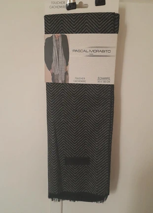 Écharpe homme classe et chic, brand: Pascal Morabito, condition: Very good, €18.00, €19.60 includes Buyer Protection