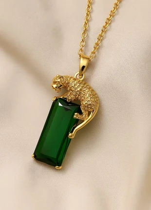 Collier pendentif panthère et cristal vert – Bijou élégant et raffiné, marque: sans marque, état: Très bon état, 21,99 €, 23,79 € Protection acheteurs incluse