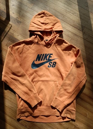 Pull orange taille M nike SB vintage, marke: Nike SB, zustand: Sehr gut, größe: M, 30,00 €, 32,20 € inklusive Vinted-Käuferschutz