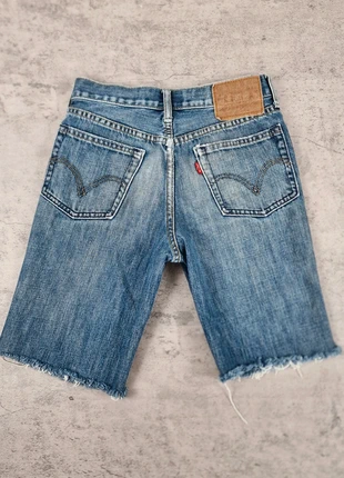 Short en jeans levis w28( G54), marca: Levi's, estado: Bueno, tamaño: XS, 15,00 €, 16,45 € Protección al comprador Pro incluida