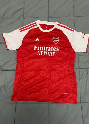 Camiseta Arsenal 25/26, marque: Arsenal futbol, état: Neuf sans étiquette, taille: XS, 12,00 €, 13,30 € Protection acheteurs incluse