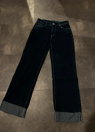 Cuffs navy jeans with wide legs, merk: Tendance, staat: Heel goed, maat: M / 38 / 10, € 17,00, € 18,55 inclusief Kopersbescherming