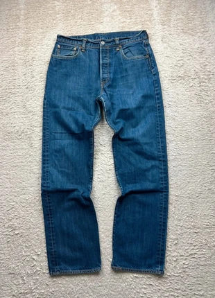 Jean Levi's 501 bleu délavé coupe droite taille W32 L34, marke: Levi's, zustand: Sehr gut, größe: W32 | DE 48, 29,90 €, 32,10 € inklusive Vinted-Käuferschutz