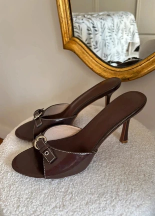 Kitten heels escarpins à talon entonnoir, merk: Shein, staat: Heel goed, maat: 41, € 13,90, € 15,30 inclusief Kopersbescherming Pro