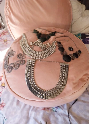 Lot de bijoux, marca: Je ne sais plus, estado: Muy bueno, 40,00 €, 42,70 € Protección al comprador incluida