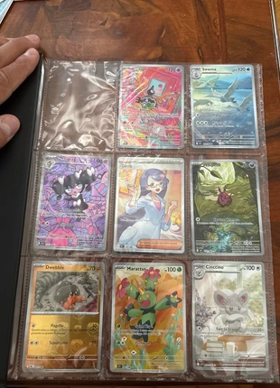 Lotto carte lucenera fuoco bianco, marke: Pokémon, zustand: Neu, 33,00 €, 35,35 € inklusive Vinted-Käuferschutz