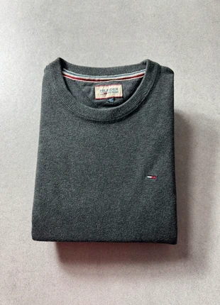 Sweat Crewnek Tommy Hilfiger gris – Taille M (Unisexe), merk: Tommy Hilfiger, staat: Heel goed, maat: M, € 15,00, € 16,45 inclusief Kopersbescherming Pro