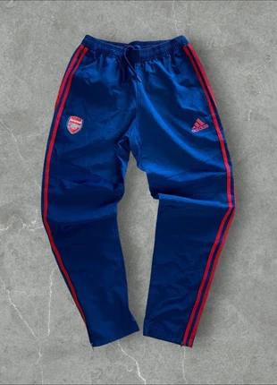 Jogging adidas Arsenal trackpant bleu marine taille S, marca: adidas, estado: Muito bom, tamanho: S, €17.00, €18.55 inclui Proteção do Comprador Pro