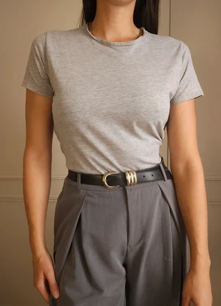 T-Shirt gris basic, marke: Stradivarius, zustand: Sehr gut, größe: M / 38 / 10, 2,00 €, 2,80 € inklusive Vinted-Käuferschutz