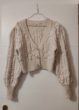 Casaco em malha com pérolas, brand: Zara, condition: Good, size: M / 38 / 10, €7.00, €8.05 includes Buyer Protection