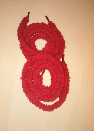 Lacets fluffy rouge, marca: Fluffy, estado: Nuevo sin etiquetas, tamaño: Otra, 3,99 €, 4,89 € Protección al comprador incluida