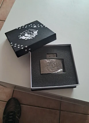 Coffret boucle de ceinture avec clé usb, marque: the darou's legend, état: Neuf sans étiquette, taille: Ajustable, 6,00 €, 7,00 € Protection acheteurs incluse