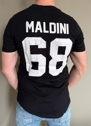 Zwart T-shirt van BALR. Met print Maldini, marca: BALR., estado: Muy bueno, tamaño: M, 5,00 €, 5,95 € Protección al comprador incluida