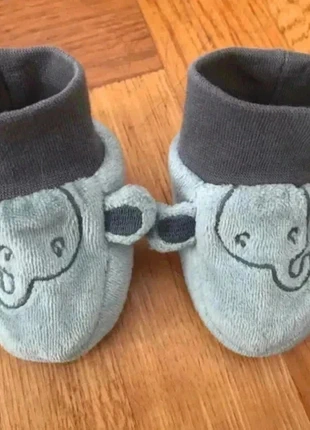 Chaussons maternité bébé 1mois, marque: Orchestra, état: Neuf sans étiquette, taille: 15 et moins, 2,00 €, 2,80 € Protection acheteurs incluse