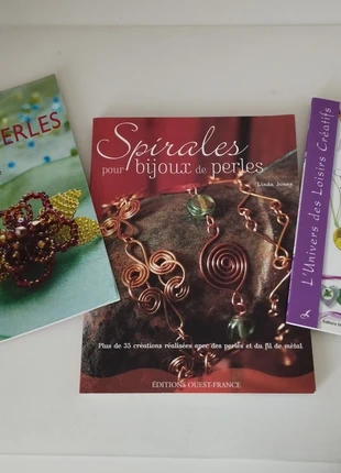 Lot de 3 livres bijoux DIY +perles, staat: Als nieuw, € 10,00, € 11,20 inclusief Kopersbescherming
